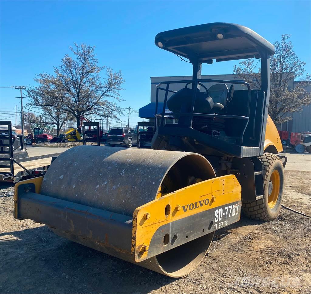 Ingersoll Rand Volvo SD-77DX TF Series Compactadoras de suelo