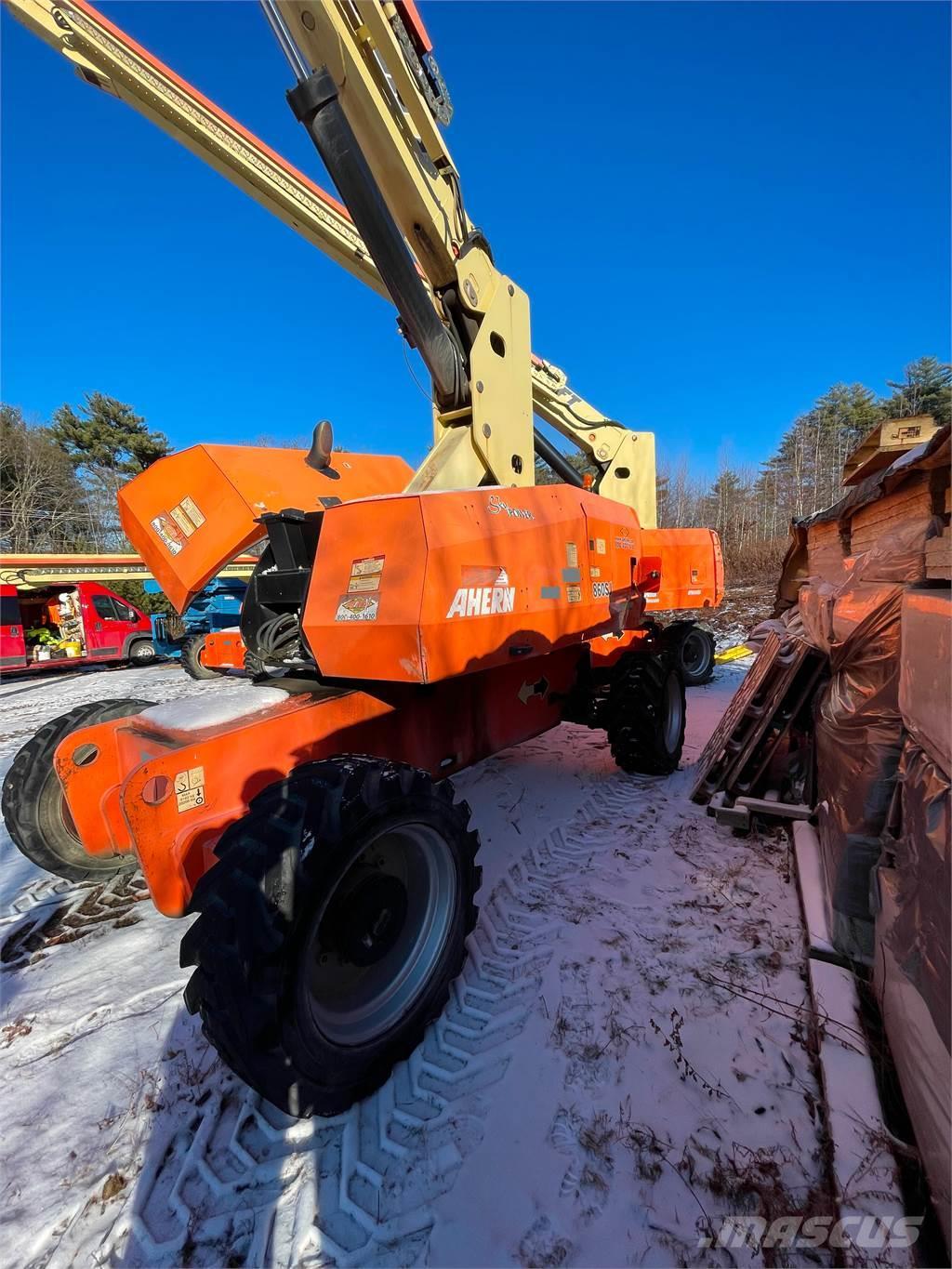 JLG 860SJ Plataformas y cucharones