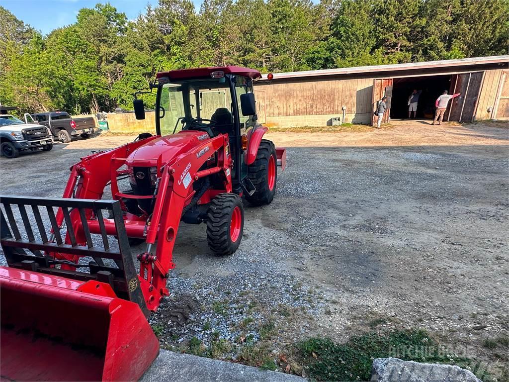 Kubota L4760 HSTC Cab Tractor Package Tractores