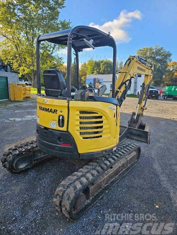 Yanmar ViO35-6A Excavadoras sobre orugas