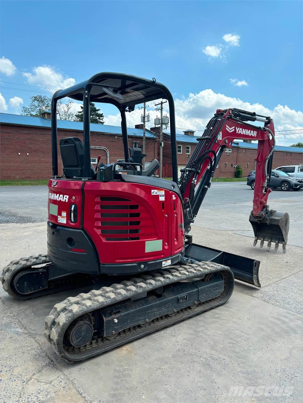 Yanmar ViO35 Excavadoras sobre orugas