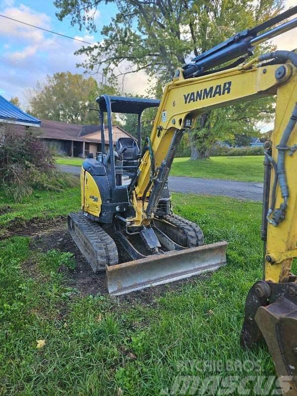 Yanmar ViO35-6A Excavadoras sobre orugas