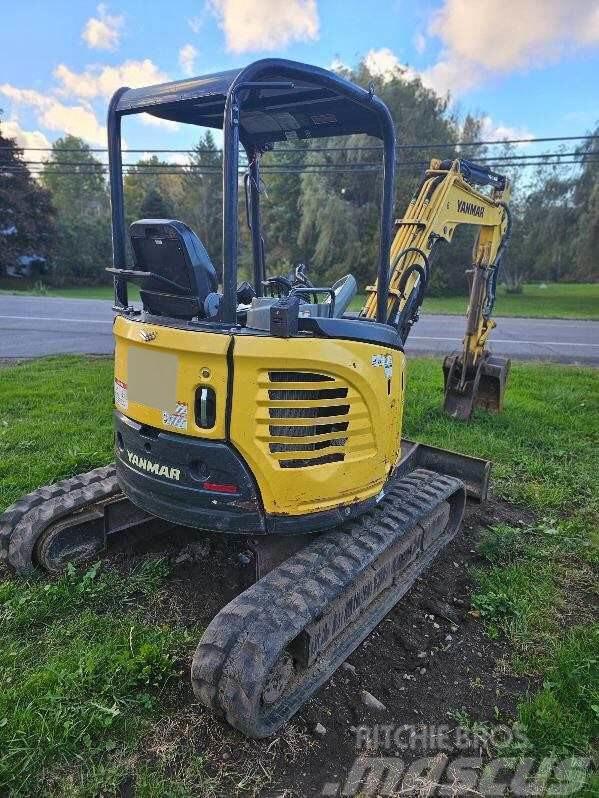 Yanmar ViO35-6A Excavadoras sobre orugas