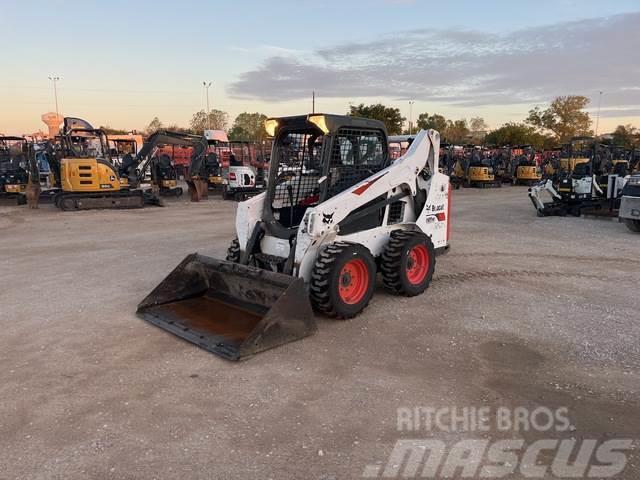 Bobcat S570 Minicargadoras