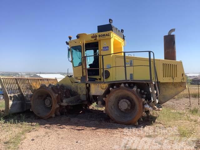 Bomag BC772RB2 Compactadoras de suelo