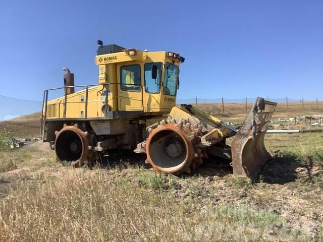 Bomag BC772RB2 Compactadoras de suelo