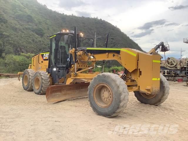 CAT 140M Niveladoras