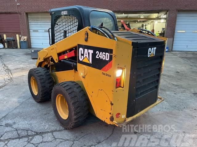 CAT 246D Minicargadoras