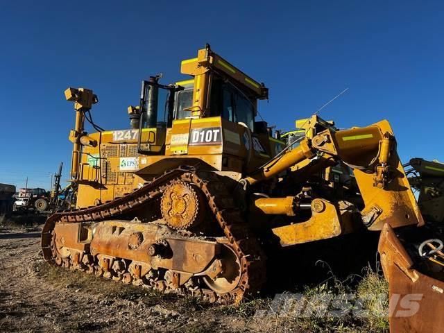 CAT D10T Buldozer sobre oruga