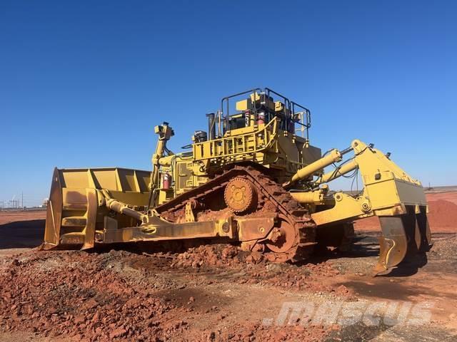 CAT D11T Buldozer sobre oruga