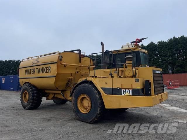 CAT D25D Camiones cisterna