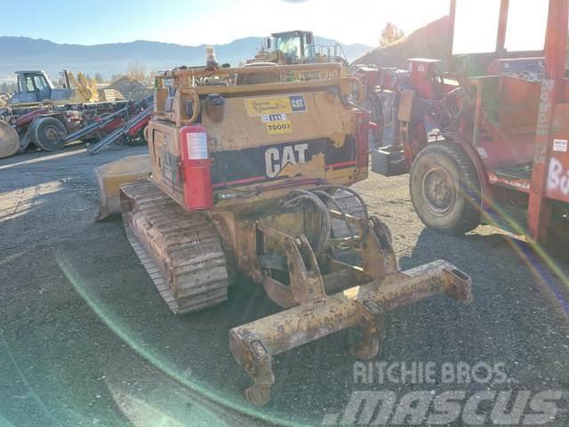 CAT D3G Buldozer sobre oruga