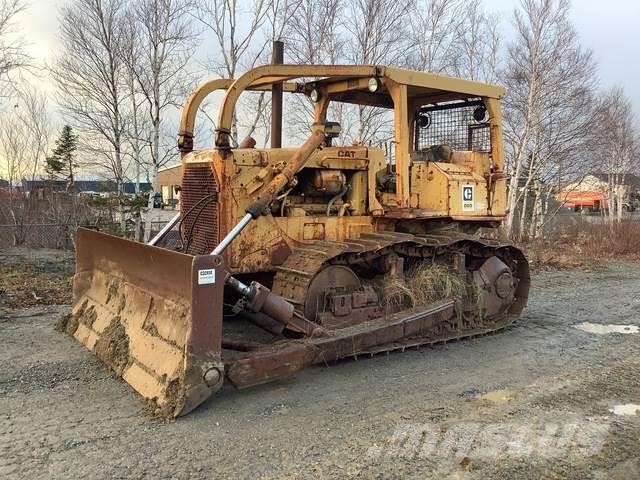 CAT D6D Buldozer sobre oruga