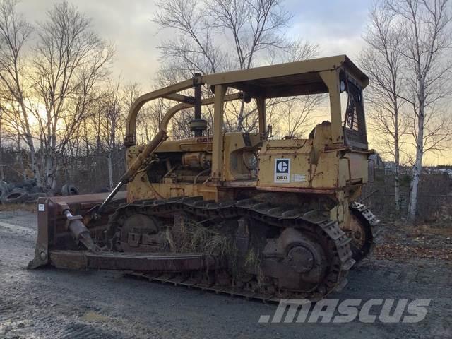 CAT D6D Buldozer sobre oruga