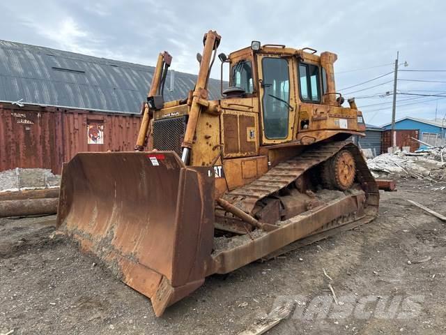 CAT D6H Buldozer sobre oruga