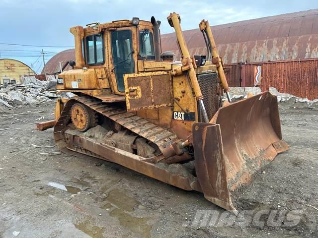 CAT D6H Buldozer sobre oruga