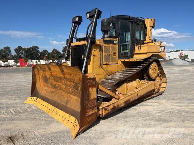 CAT D6R Buldozer sobre oruga