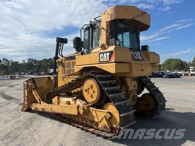 CAT D6R Buldozer sobre oruga