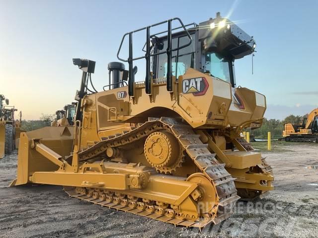 CAT D7 Buldozer sobre oruga