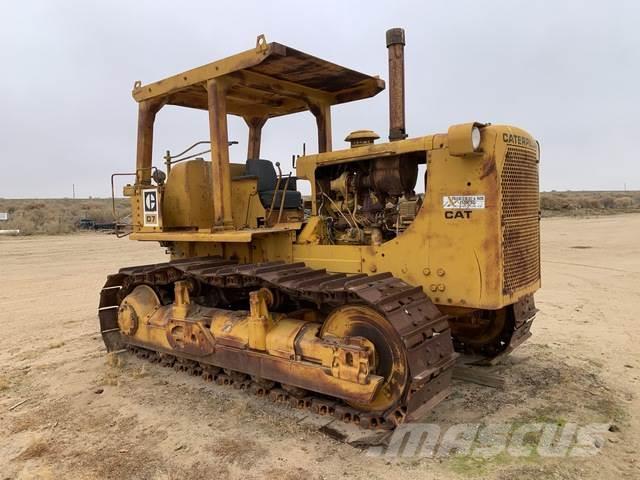 CAT D7F Buldozer sobre oruga