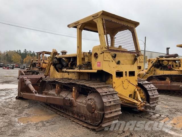 CAT D8H Buldozer sobre oruga