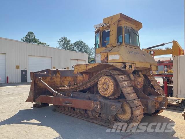 CAT D8L Buldozer sobre oruga