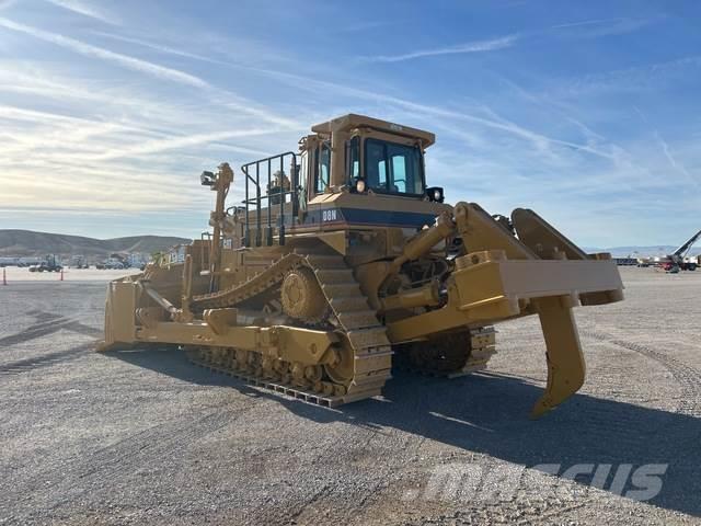 CAT D8N Buldozer sobre oruga