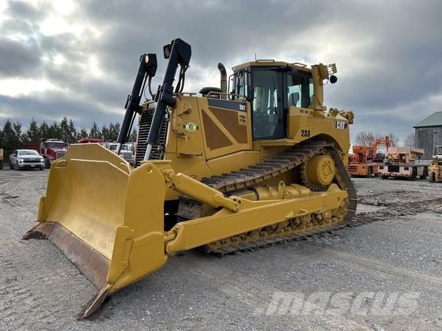 CAT D8T Buldozer sobre oruga