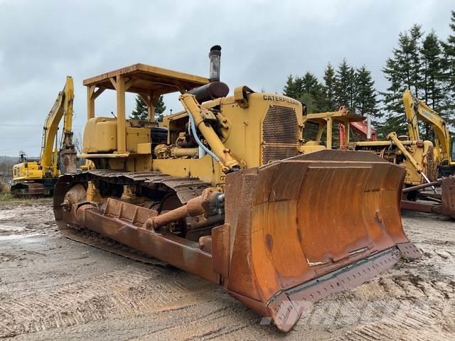 CAT D9H Buldozer sobre oruga