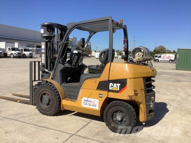 CAT P8000 Montacargas - otros