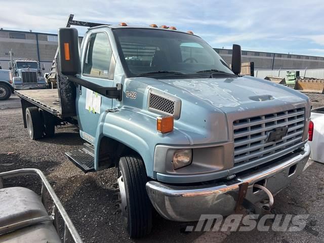 Chevrolet 4500 Camiones de cama baja