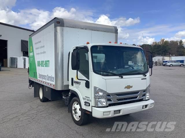 Chevrolet 4500 Camiones con caja de remolque