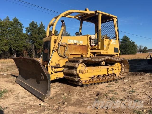 Delta DT150C Buldozer sobre oruga