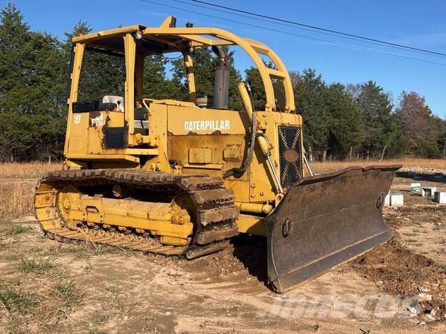 Delta DT150C Buldozer sobre oruga