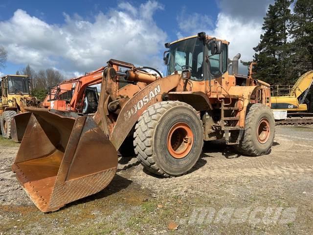 Doosan DL400 Cargadoras sobre ruedas