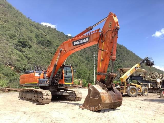 Doosan DX340LCA Excavadoras sobre orugas