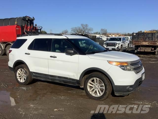 Ford Explorer Carros