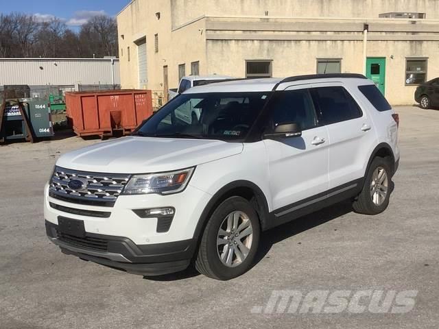 Ford Explorer Carros