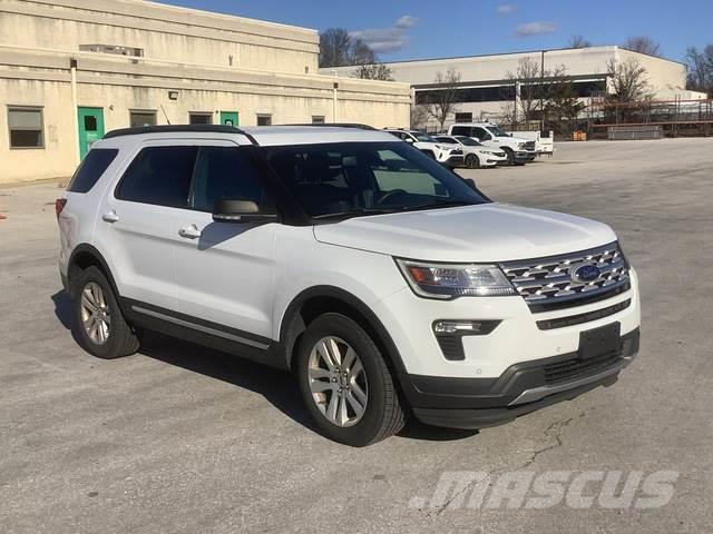 Ford Explorer Carros