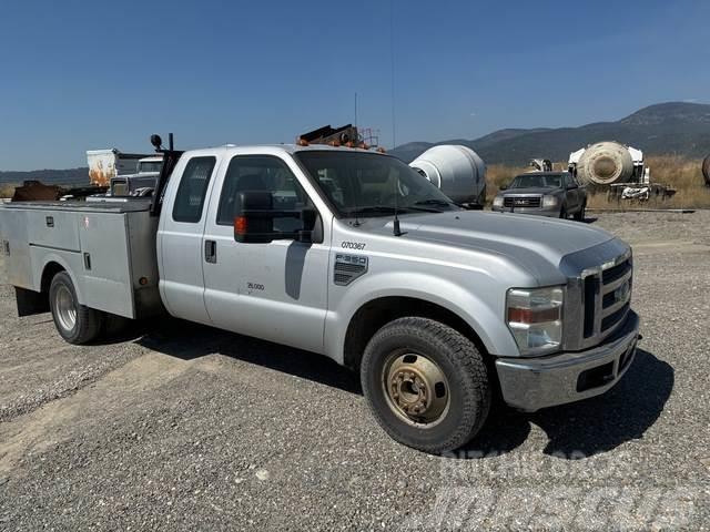 Ford F350 Caja abierta/laterales abatibles