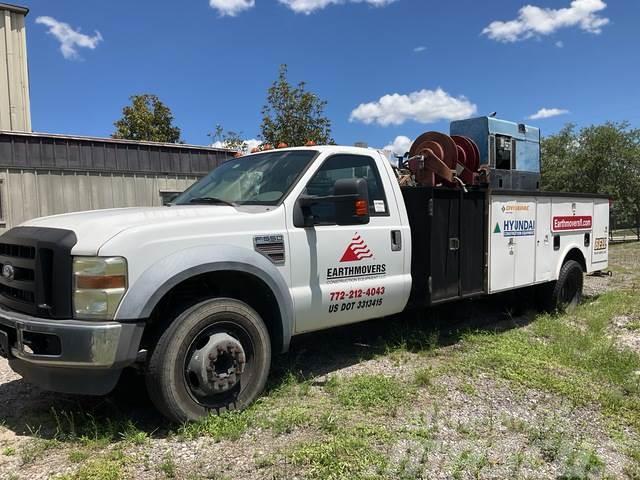 Ford F550 Camiones cisternas