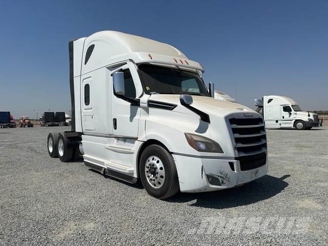 Freightliner  Camiones tractor