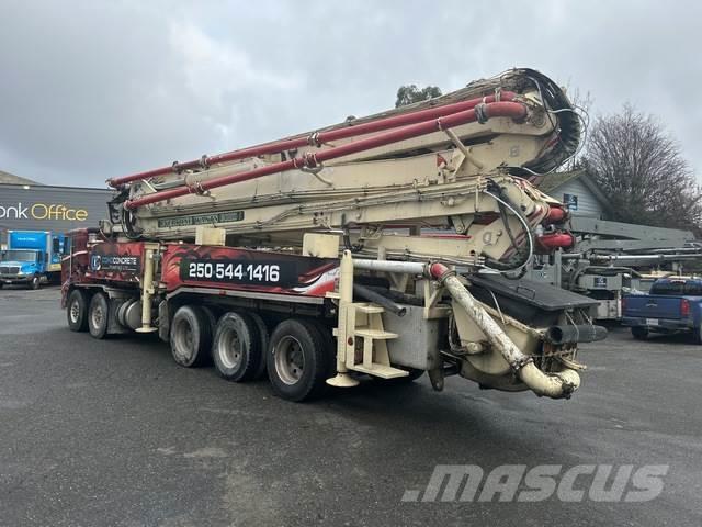 Freightliner  Bombas de concreto