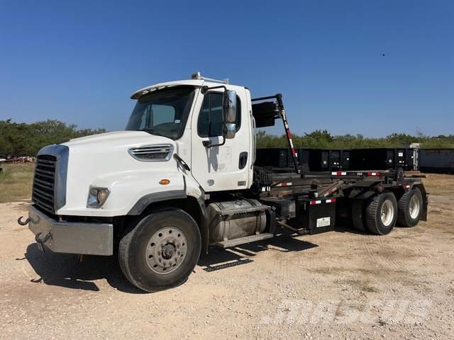 Freightliner 114SD Camiones portacubetas