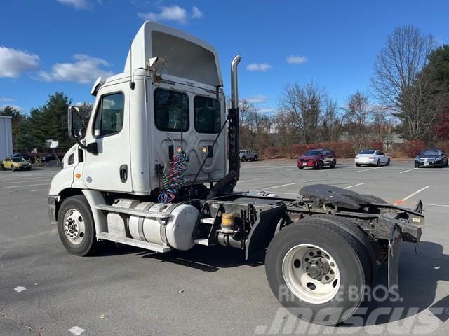 Freightliner Cascadia Camiones tractor