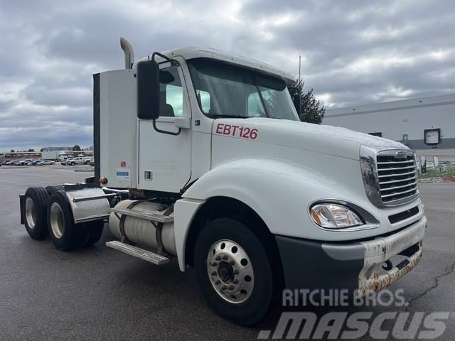 Freightliner Colombia Camiones tractor