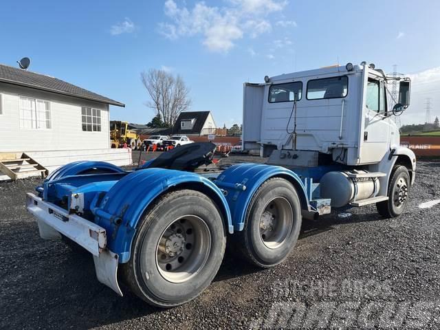 Freightliner FL112 Otros