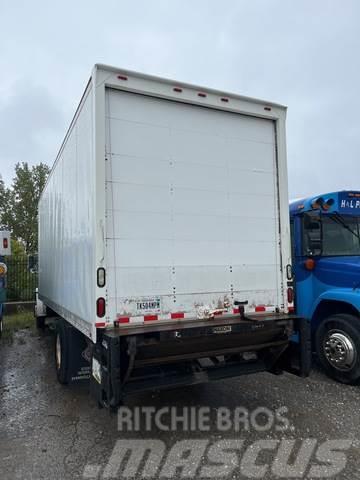 Freightliner FL60 Camiones con caja de remolque