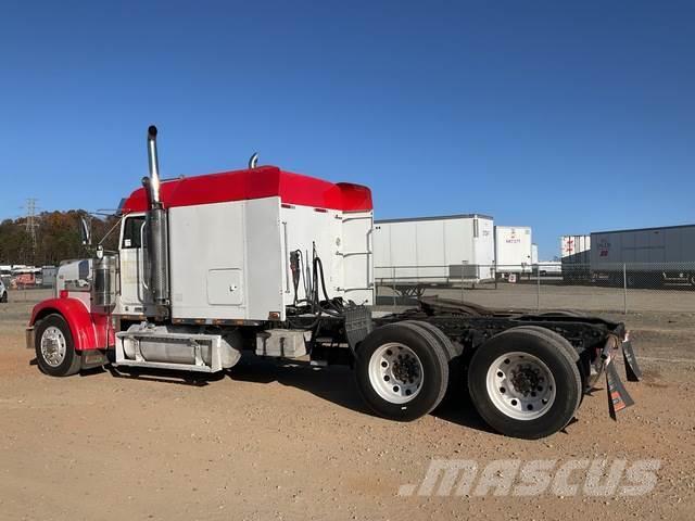 Freightliner FLD Camiones tractor