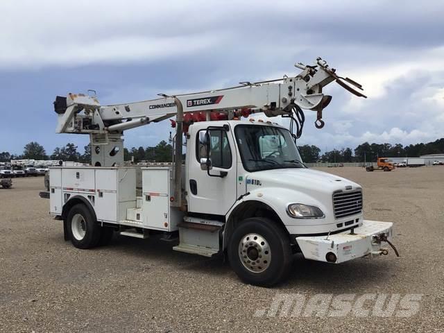 Freightliner M2106 Camiones de perforación móvil